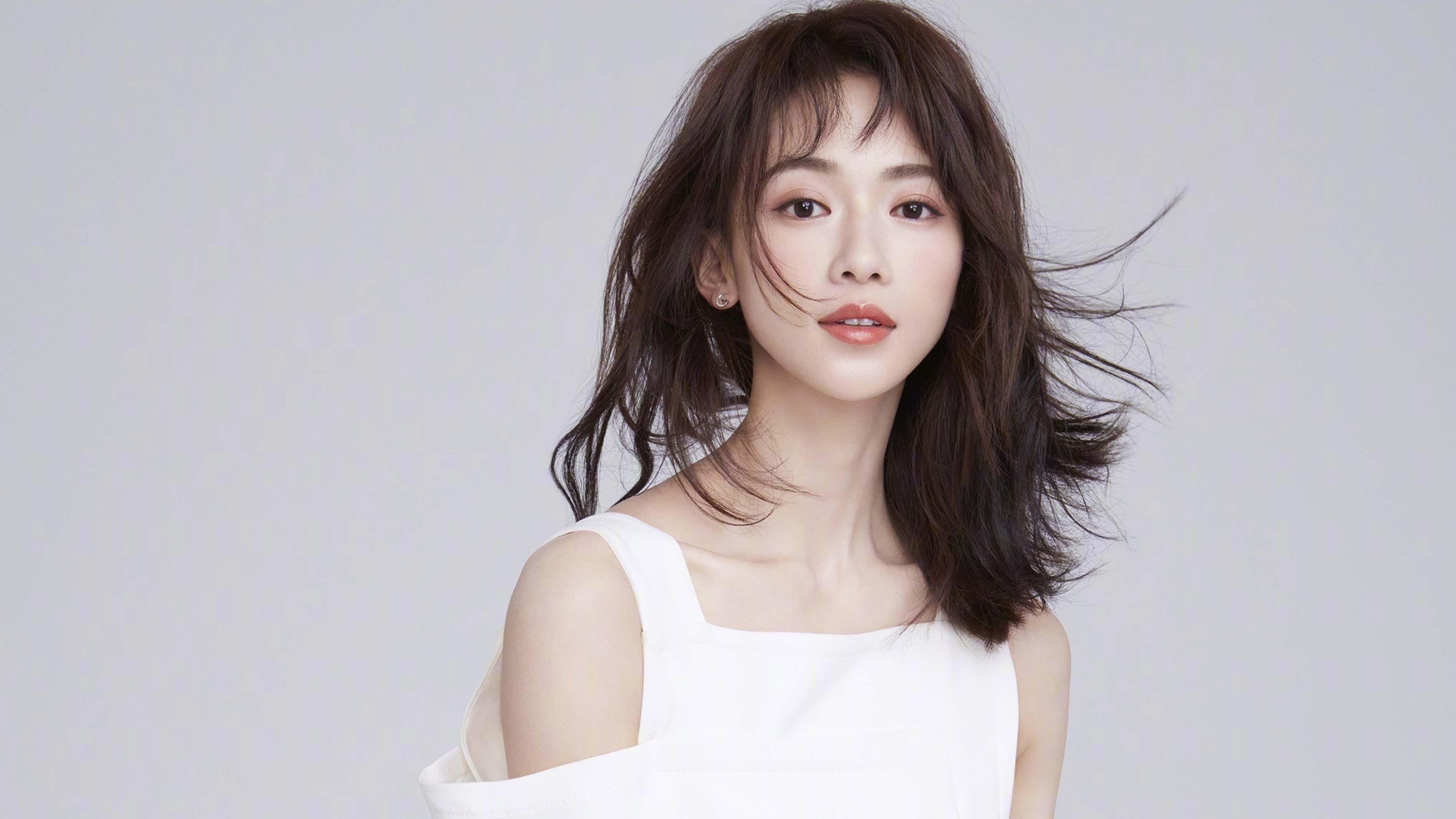 克罗地亚骑手吉塔·日特科维奇在2024年国际马术联合会世界障碍赛中获得第九名，表现出色。