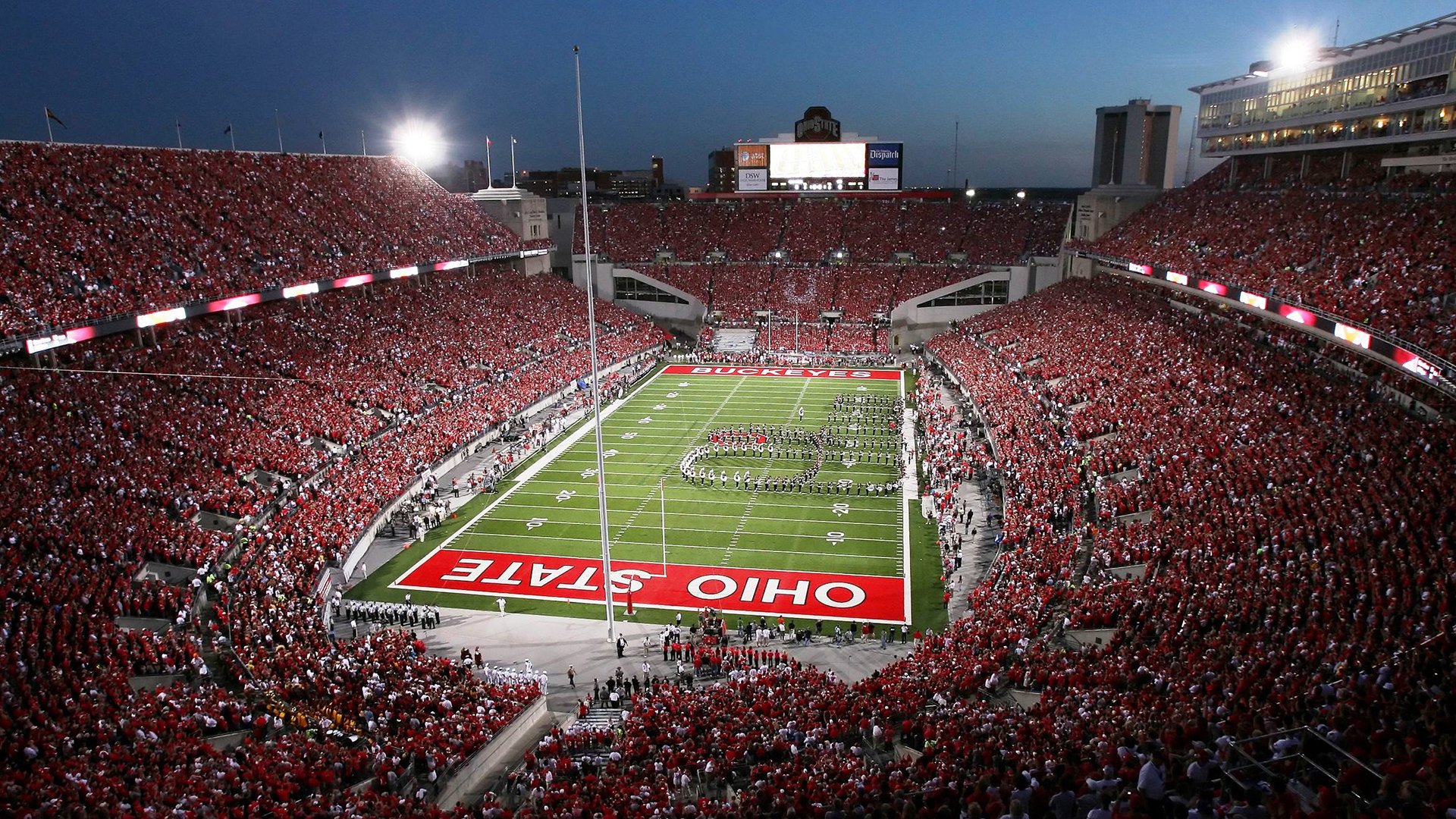 勇士安排替补阵容与首发对抗检验整体深度,勇士队球员替补